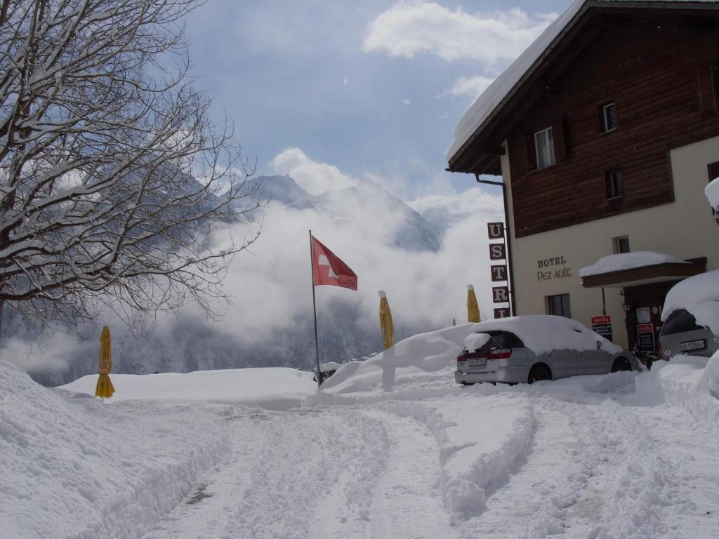 Hotel Pez Ault Disentis Kültér fotó