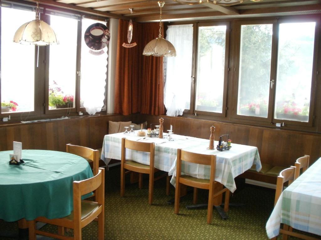 Hotel Pez Ault Disentis Kültér fotó