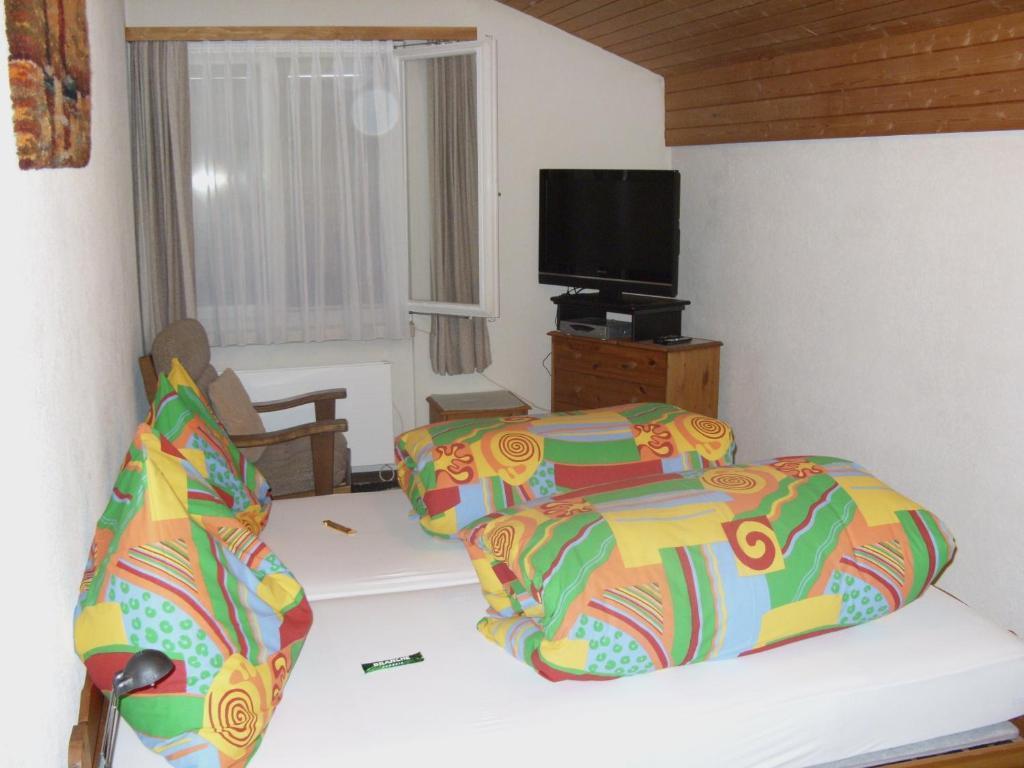 Hotel Pez Ault Disentis Szoba fotó
