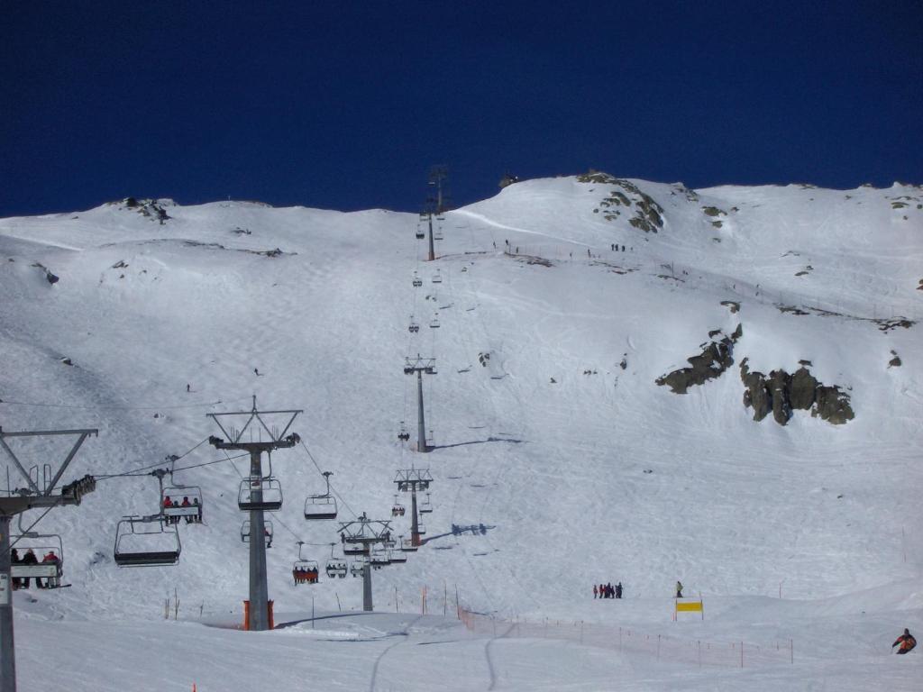 Hotel Pez Ault Disentis Kültér fotó