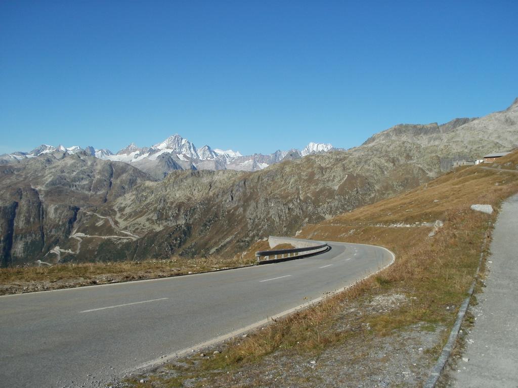 Hotel Pez Ault Disentis Kültér fotó