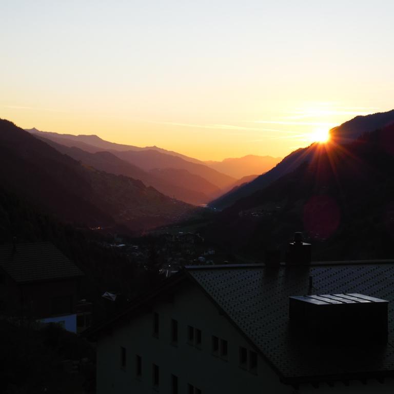 Hotel Pez Ault Disentis Kültér fotó