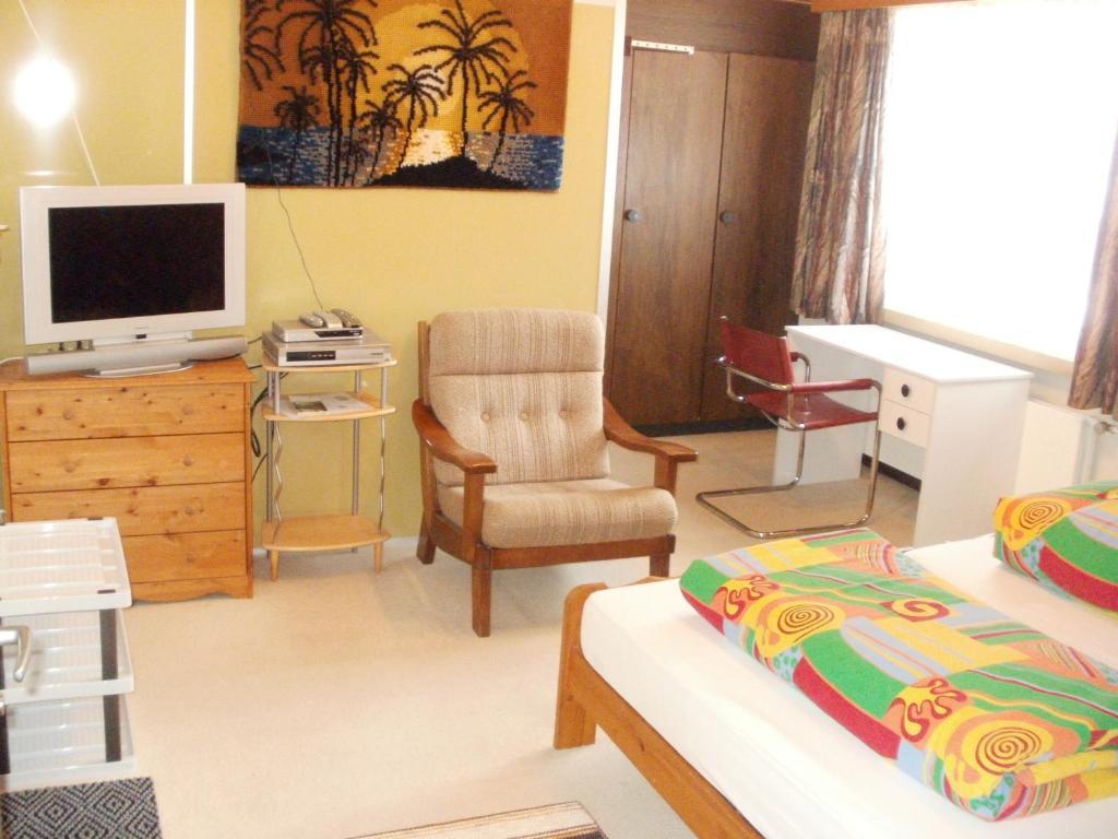 Hotel Pez Ault Disentis Szoba fotó