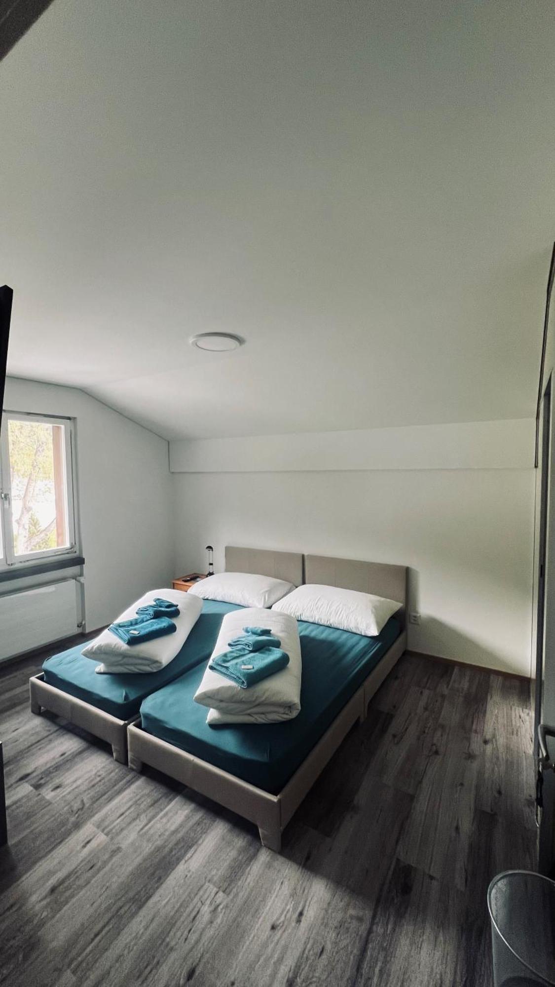 Hotel Pez Ault Disentis Kültér fotó