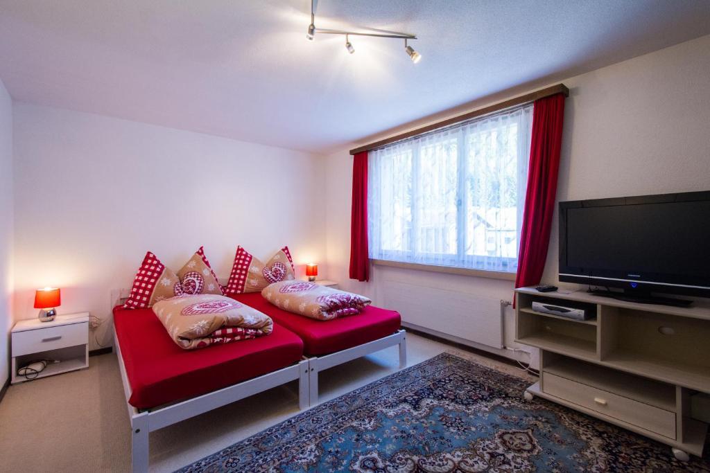 Hotel Pez Ault Disentis Szoba fotó