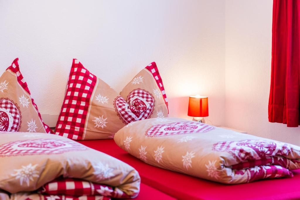 Hotel Pez Ault Disentis Szoba fotó